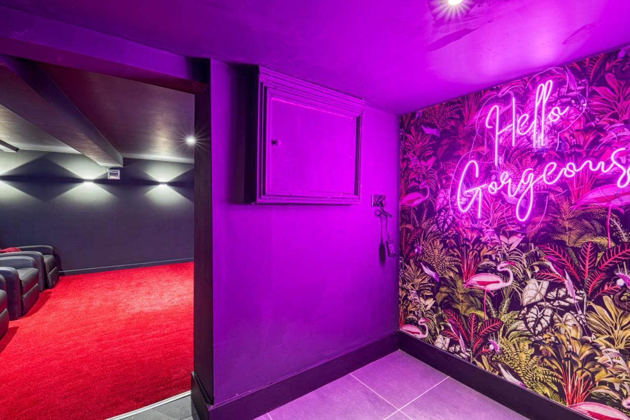 Villa Luxury Georgian Townhouse With Cinema And Parking Chester Esterno foto