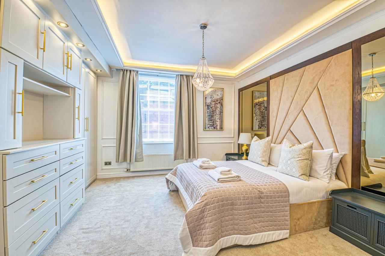 Villa Luxury Georgian Townhouse With Cinema And Parking Chester Esterno foto