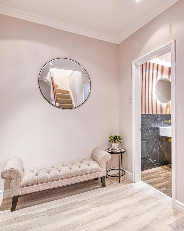 Villa Luxury Georgian Townhouse With Cinema And Parking Chester Esterno foto